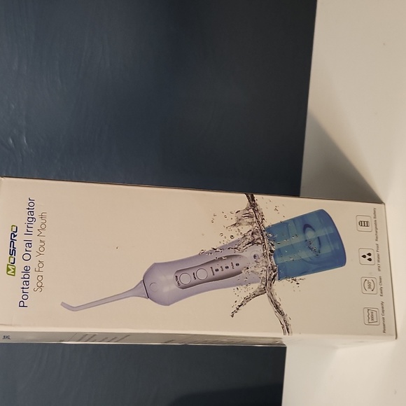 Mospro Portable Oral Irrigator/Waterpick - Picture 1 of 3